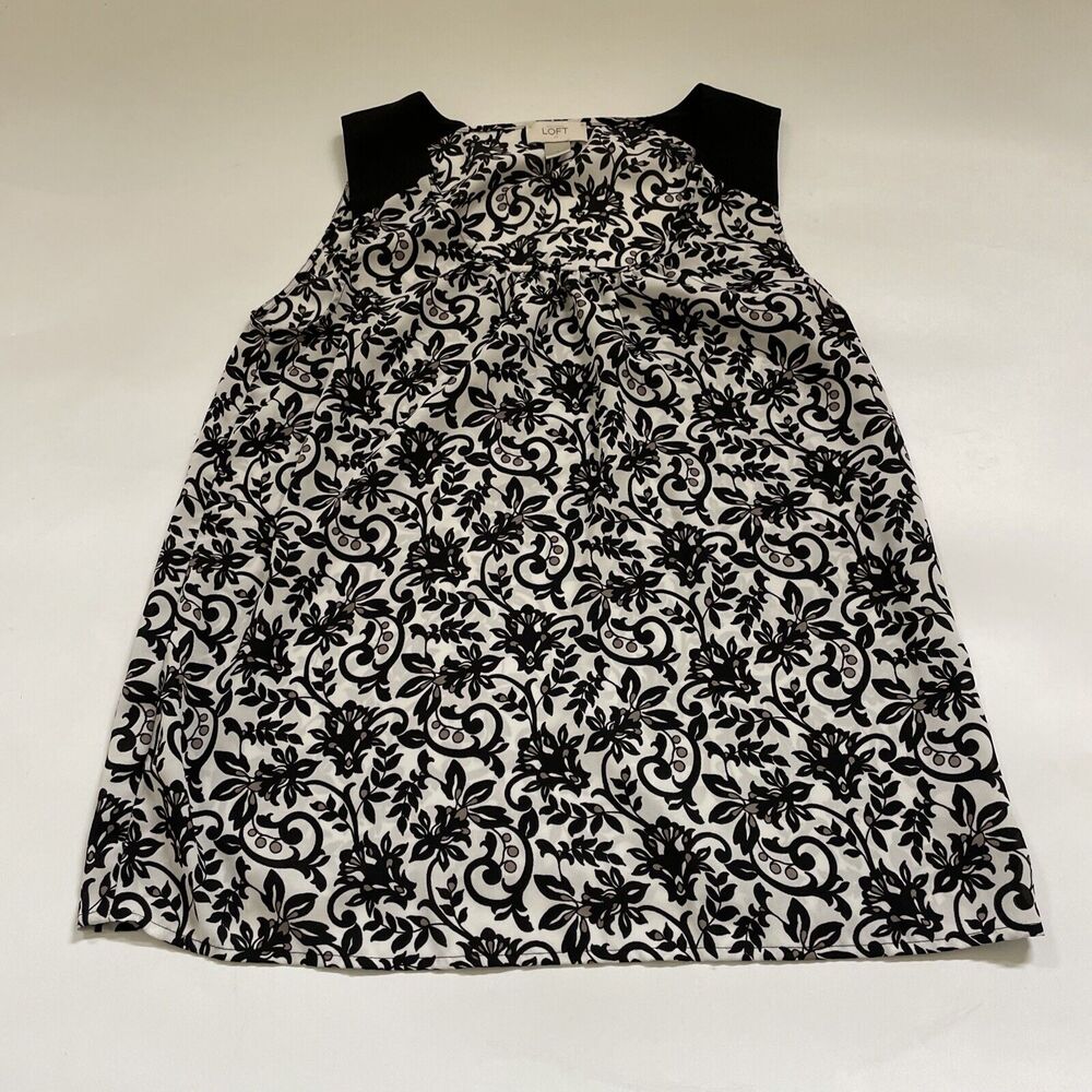 Ann Taylor Loft Womens Small‎ Sleeveless Blouse Size Small Floral Goth Fairy